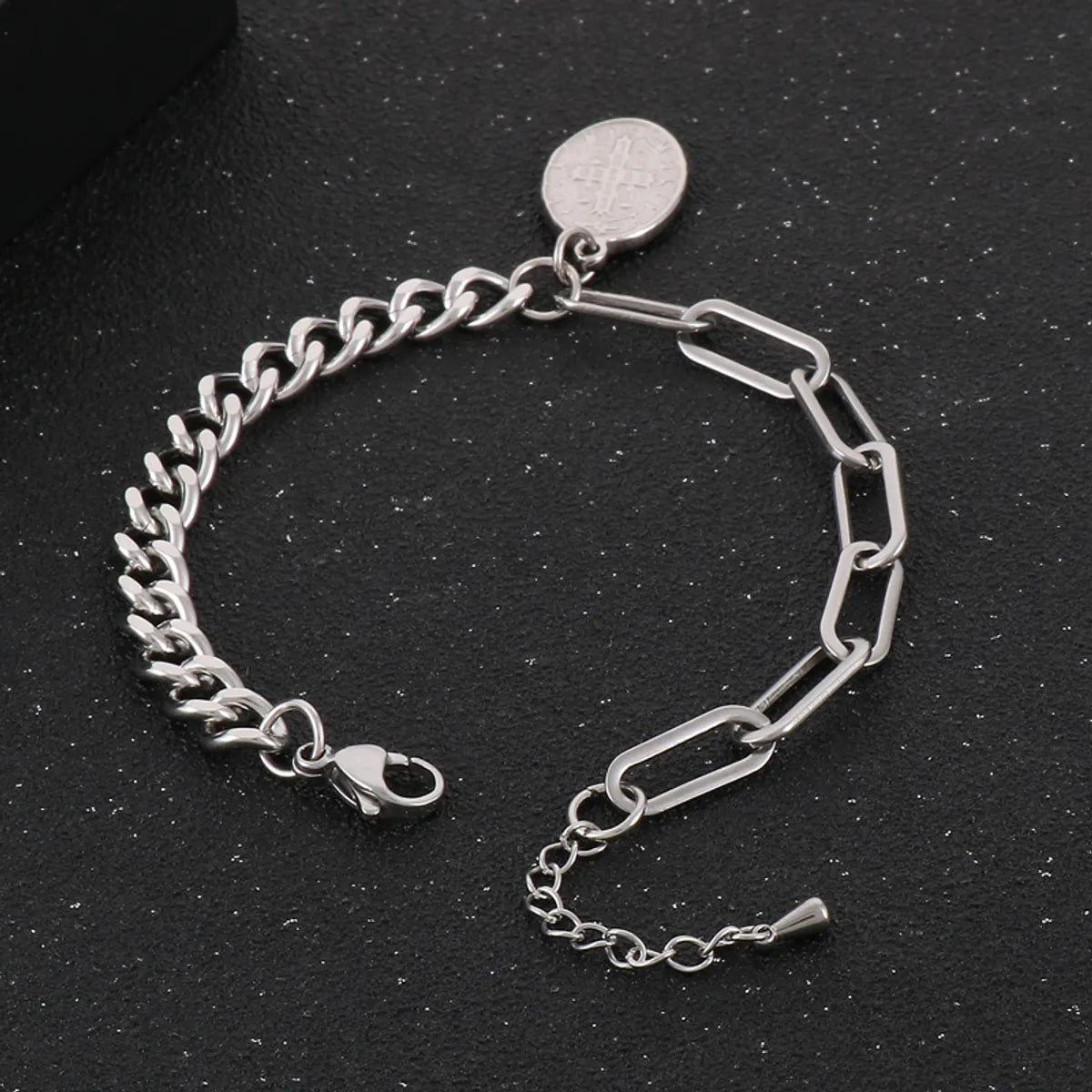 Simple Style Human Star Oval Stainless Steel Plating 18k Gold Plated Bracelets