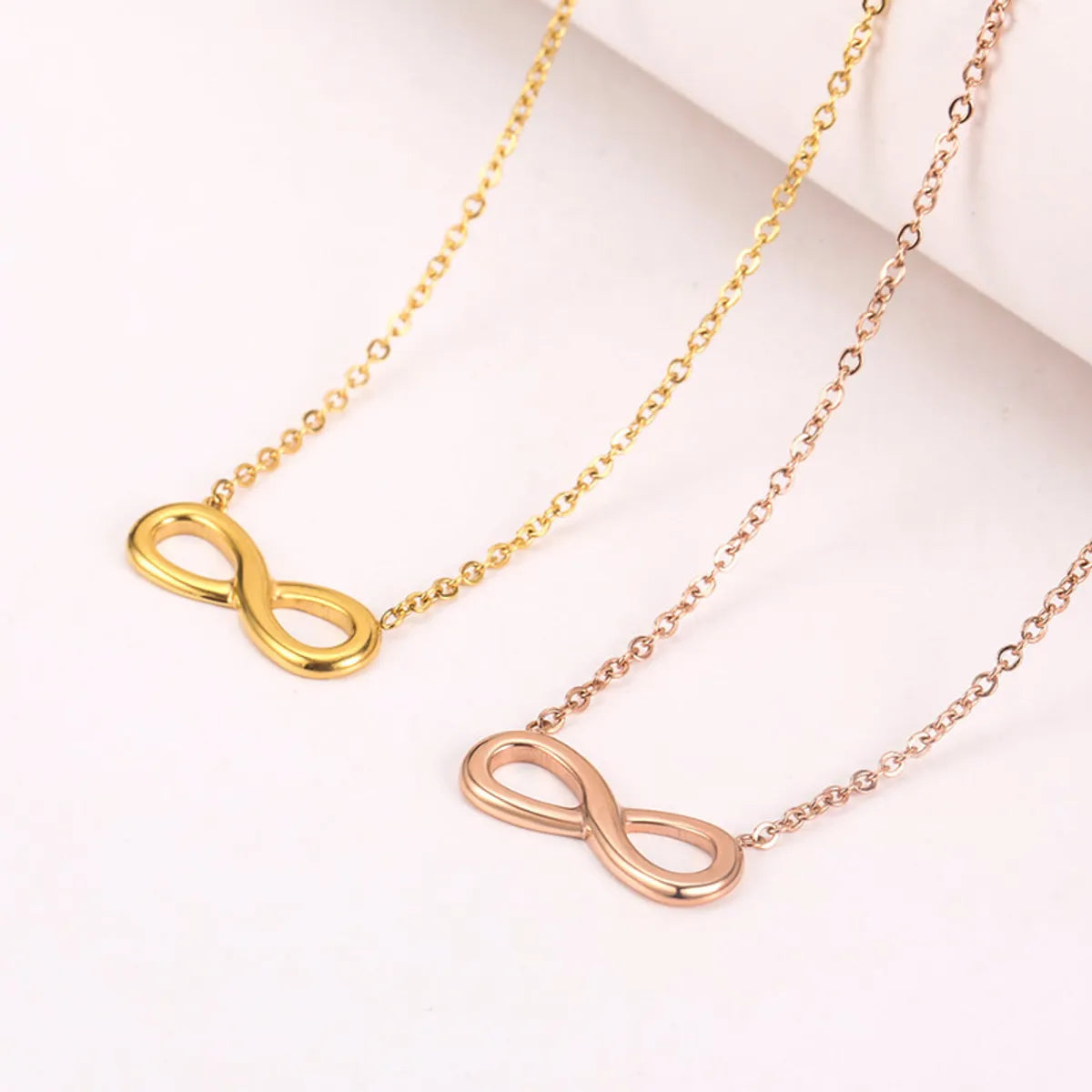 Simple Style Infinity Titanium Steel Plating 18k Gold Plated Necklace