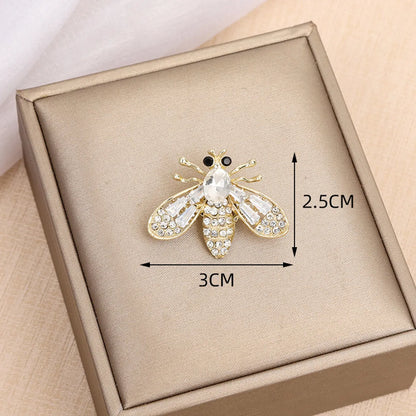 Simple Style Insect Flower Bow Knot Alloy Inlay Zircon Women'S Brooches