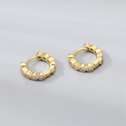 Simple Style Irregular Gold Plated Enamel Artificial Pearls Zircon Women'S Hoop Earrings 1 Pair