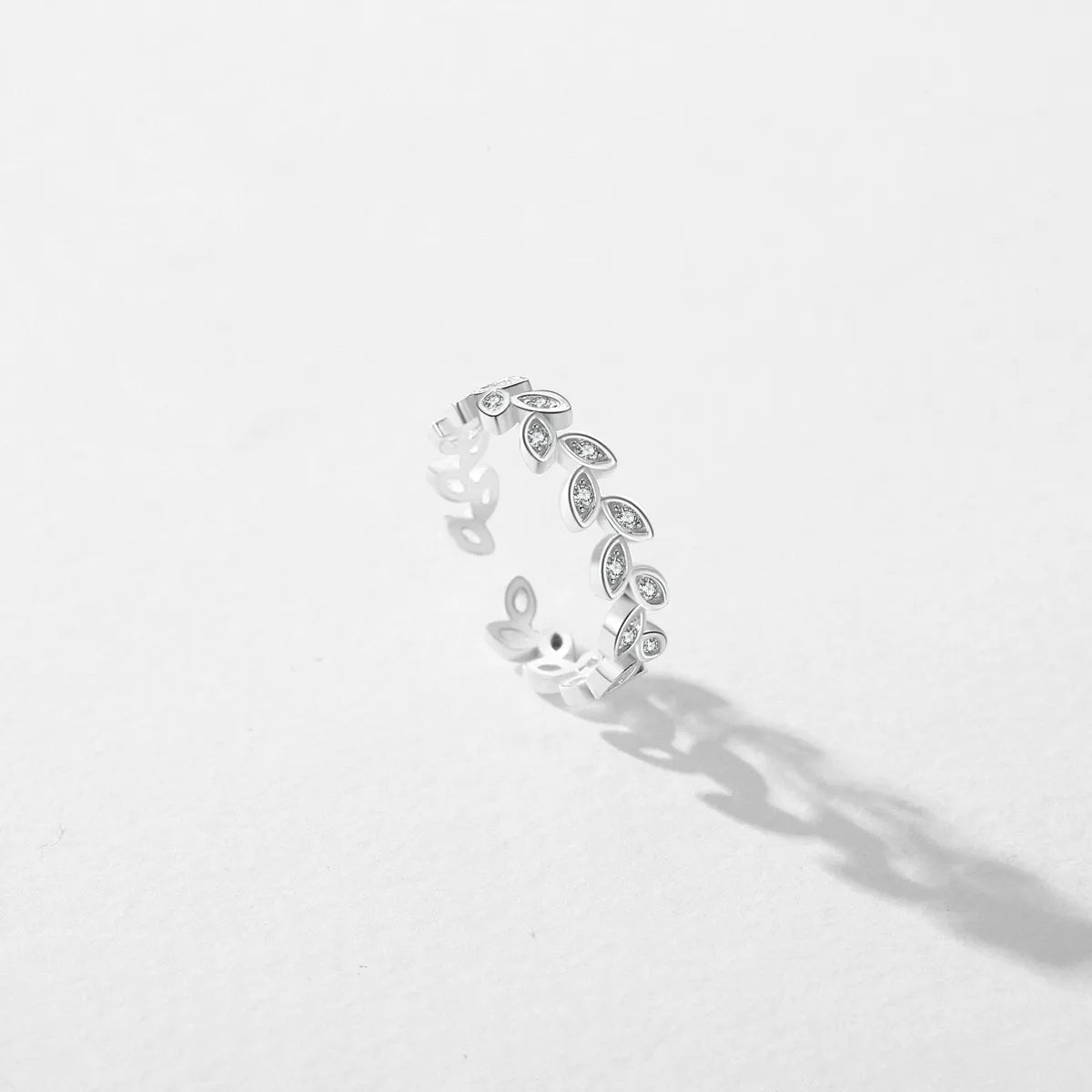 Simple Style Leaves Sterling Silver Plating Inlay Zircon Rhodium Plated Rings