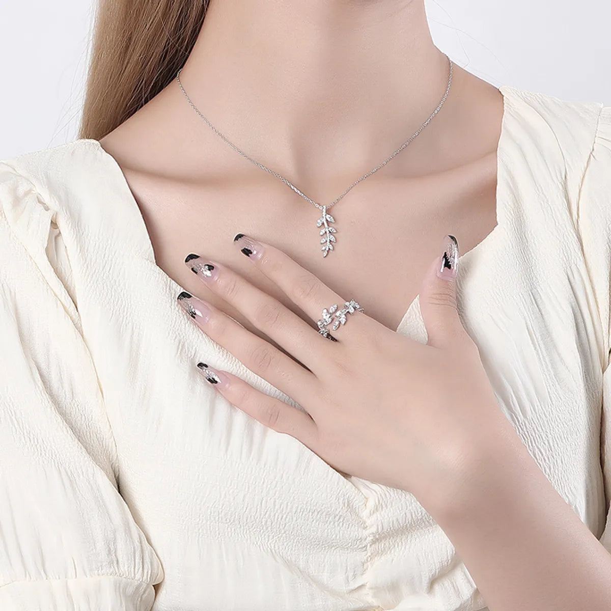 Simple Style Leaves Sterling Silver Plating Pendant Necklace