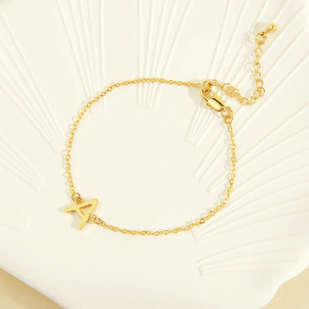 Simple Style Letter Copper Plating 18k Gold Plated Bracelets