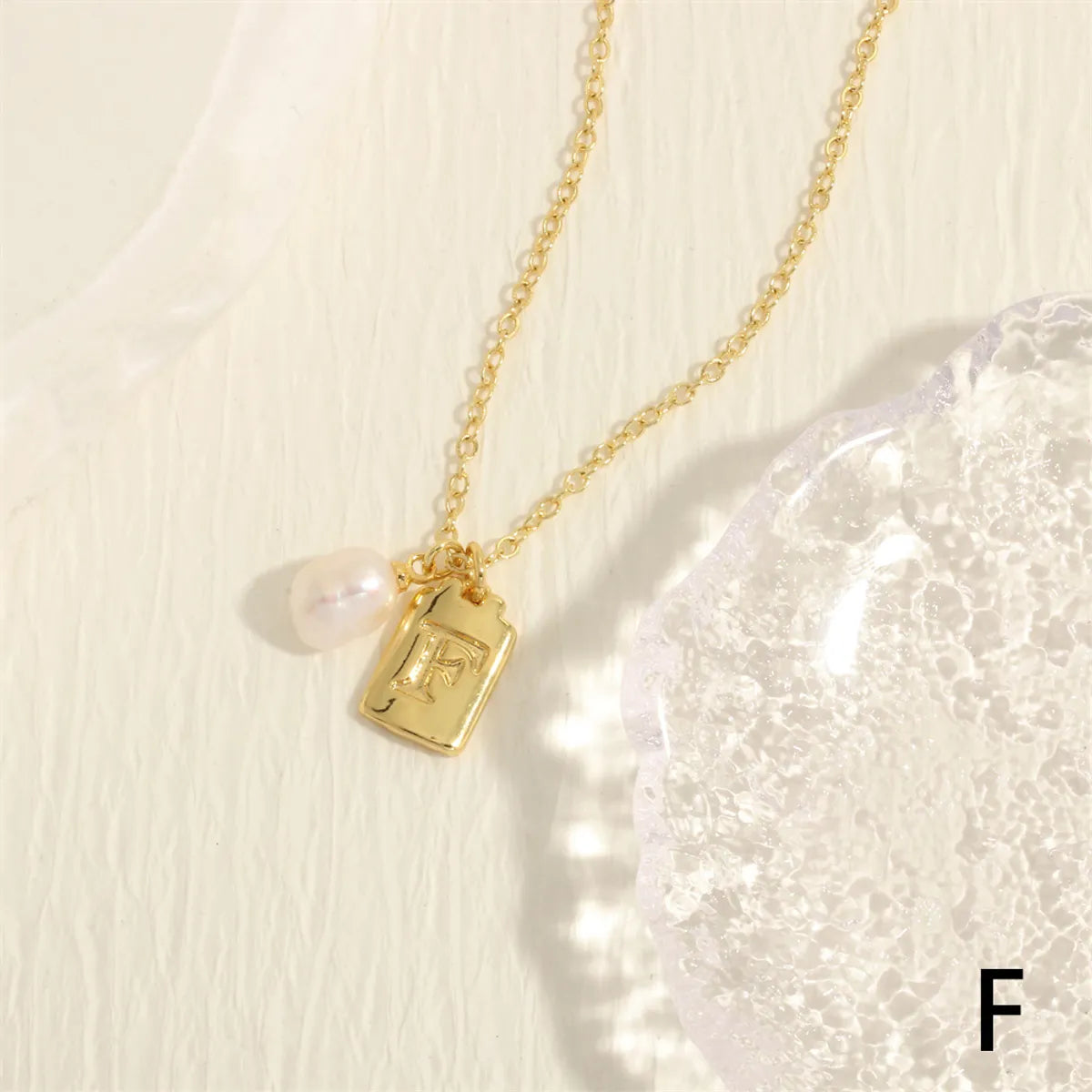 Simple Style Letter Copper Plating 18k Gold Plated Pendant Necklace