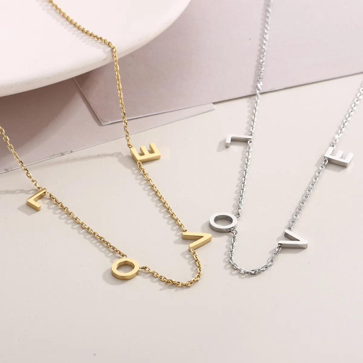 Simple Style Letter Solid Color Stainless Steel Plating 18k Gold Plated Necklace