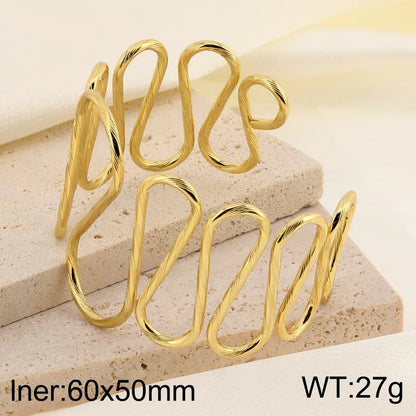 Simple Style Lines 304 Stainless Steel 18K Gold Plated Bangle In Bulk