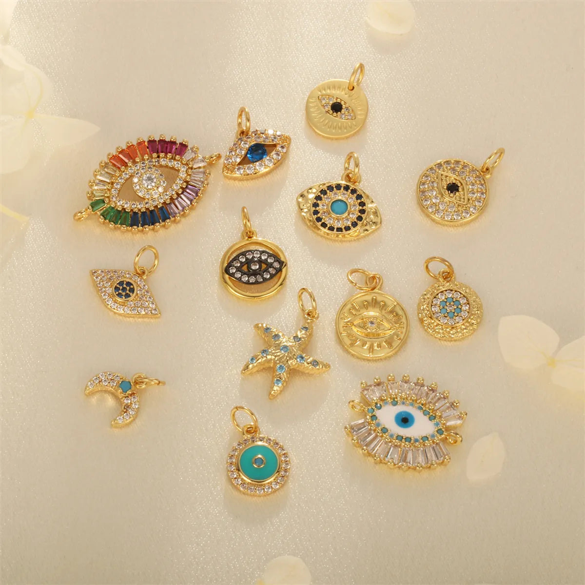 Simple Style Moon Starfish Eye Copper Plating Inlay Zircon 18k Gold Plated Charms