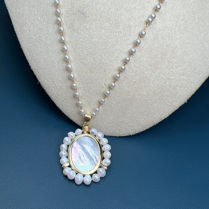 Simple Style Oval Imitation Pearl Beaded Women's Pendant Necklace