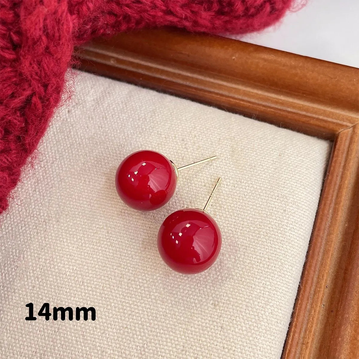 Simple Style Pearl Alloy Stoving Varnish Artificial Pearls Women'S Ear Studs 1 Pair