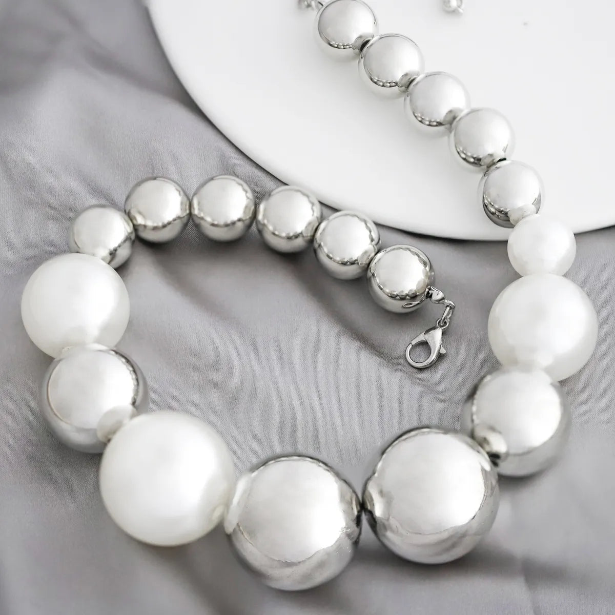 Simple Style Pearl Imitation Pearl Beaded Women's Necklace