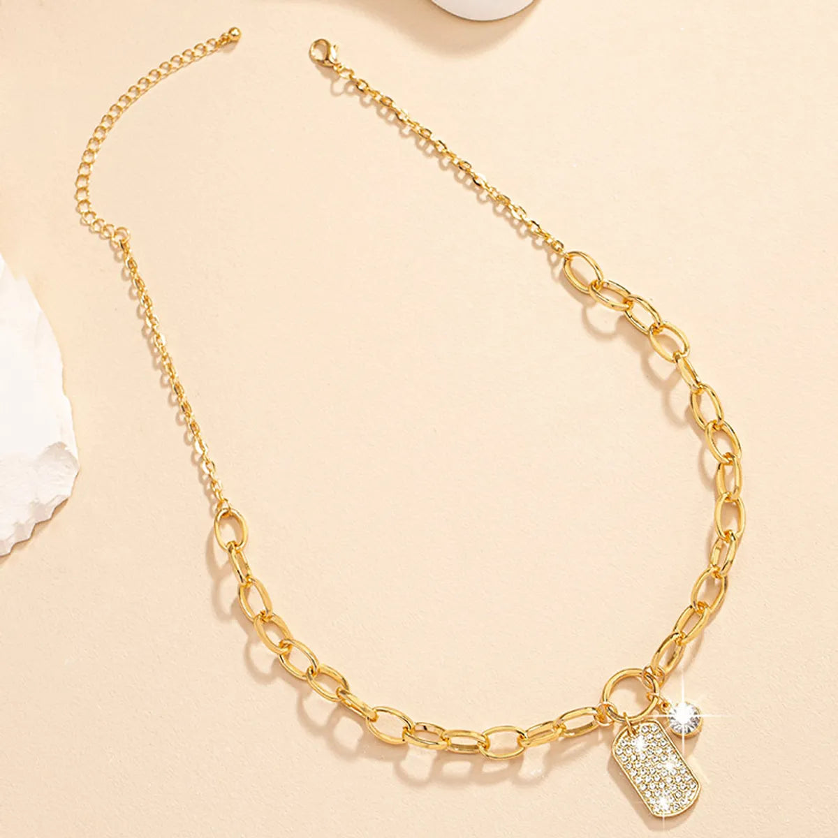 Simple Style Quadrilateral Rhinestones Alloy Wholesale Pendant Necklace