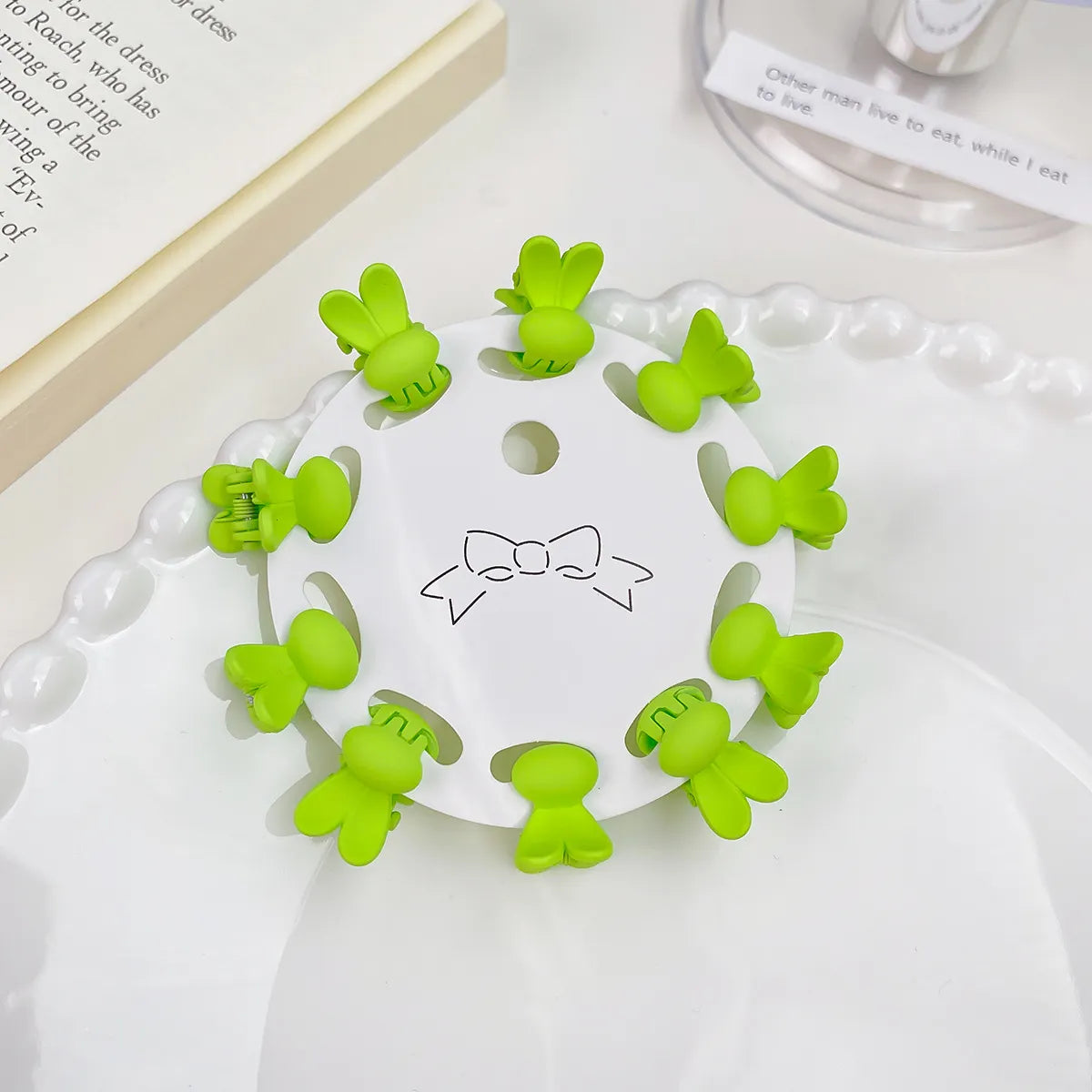 Simple Style Rabbit Solid Color Flower Plastic Hair Claws