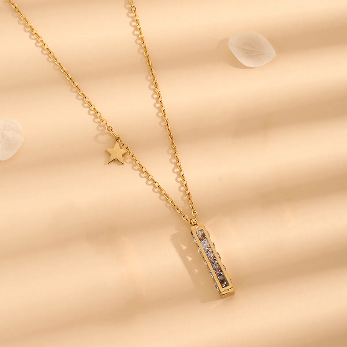 Simple Style Rectangle Titanium Steel Plating Inlay Rhinestones 18k Gold Plated Pendant Necklace