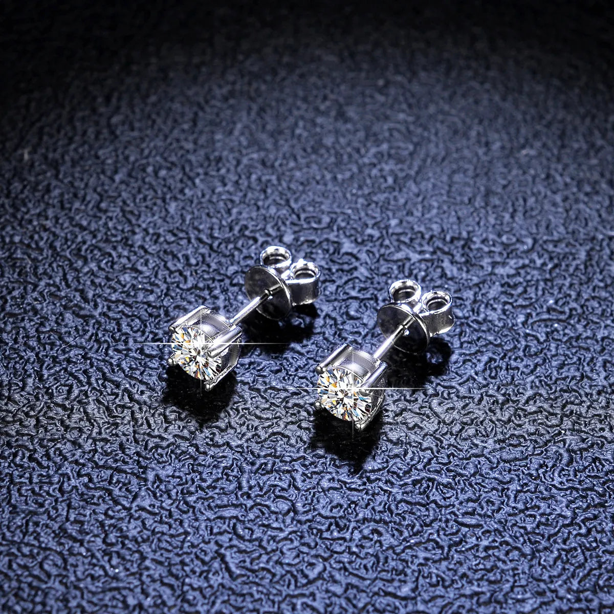 Simple Style Rhombus Sterling Silver Inlay Moissanite Zircon Ear Studs