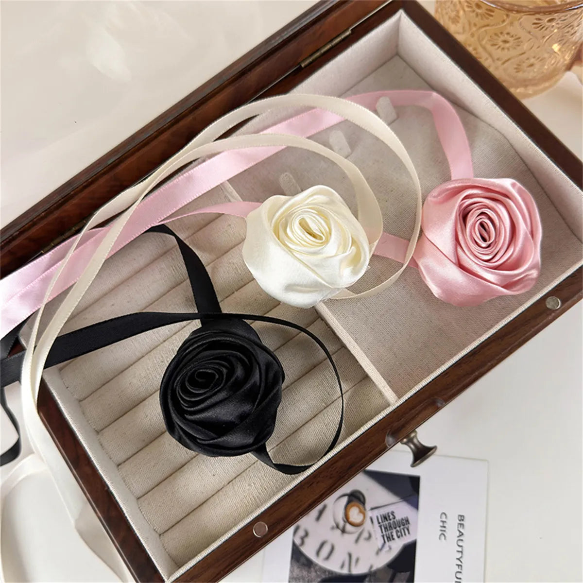 Simple Style Rose Cloth Women's Choker