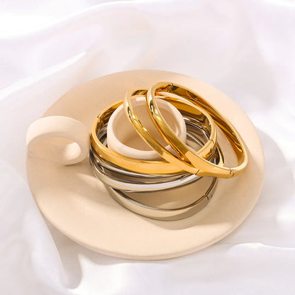 Simple Style Round 304 Stainless Steel 18K Gold Plated Bangle In Bulk