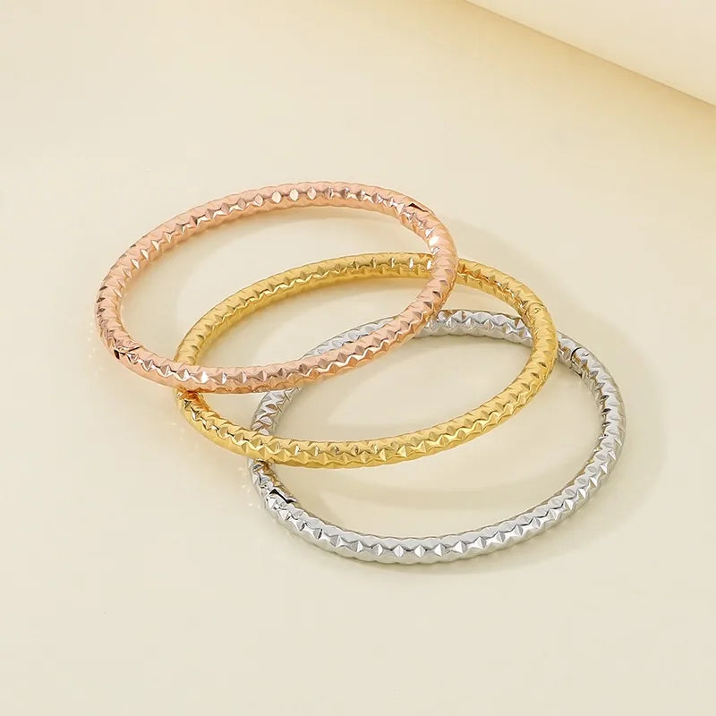 Simple Style Round 304 Stainless Steel 18K Gold Plated Bangle In Bulk