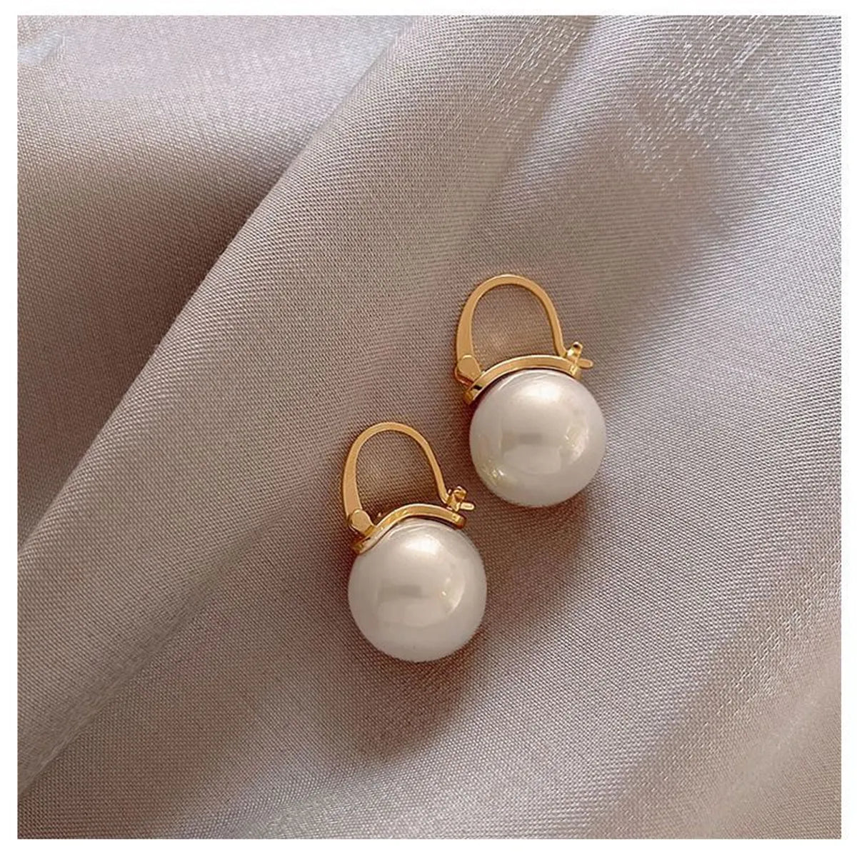 Simple Style Round Alloy Inlay Pearl Women'S Earrings