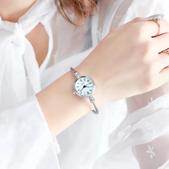 Simple Style Round Buckle Quartz Women'S Watches