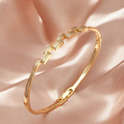 Simple Style Round Copper Inlay Zircon Bangle