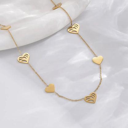 Simple Style Round Heart Shape Feather Stainless Steel Plating Hollow Out Inlay Acrylic 14k Gold Plated Necklace