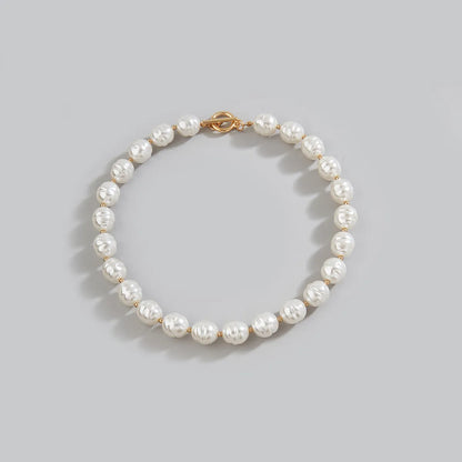 Simple Style Round Imitation Pearl Wholesale Choker