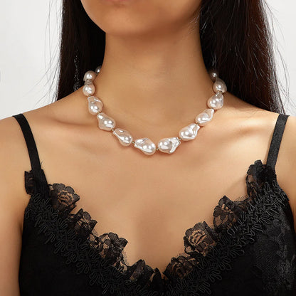 Simple Style Round Imitation Pearl Wholesale Choker