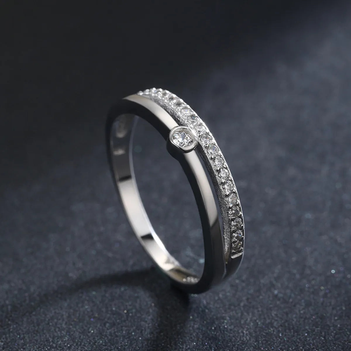 Simple Style Round Silver Plating Inlay Zircon Rings 1 Piece