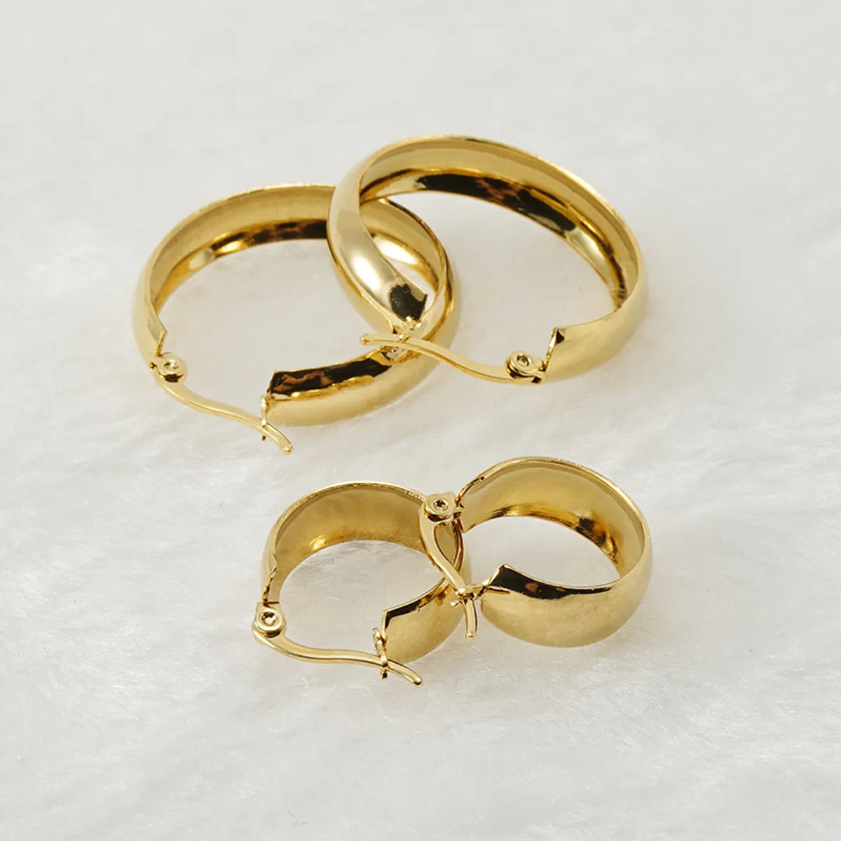 Simple Style Round Gold Plated Stainless Steel Hoop Earrings