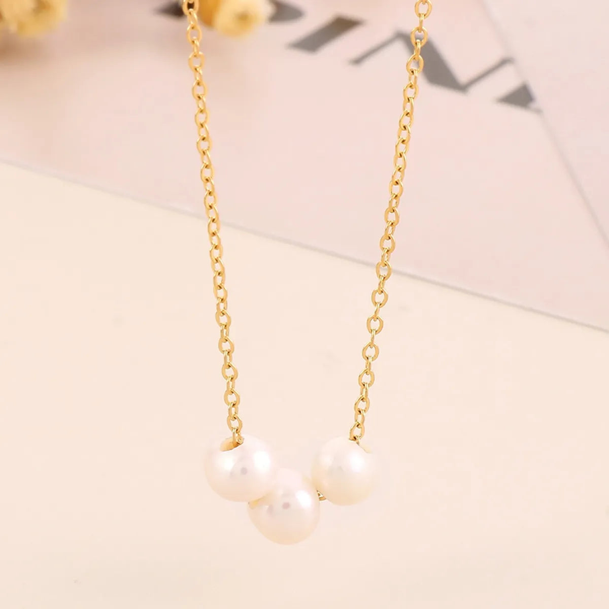 Simple Style Round Stainless Steel Shell Titanium Steel Plating 18k Gold Plated Necklace