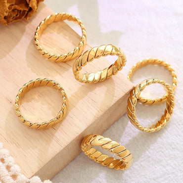 Simple Style Round Titanium Steel Plating 18k Gold Plated Rings