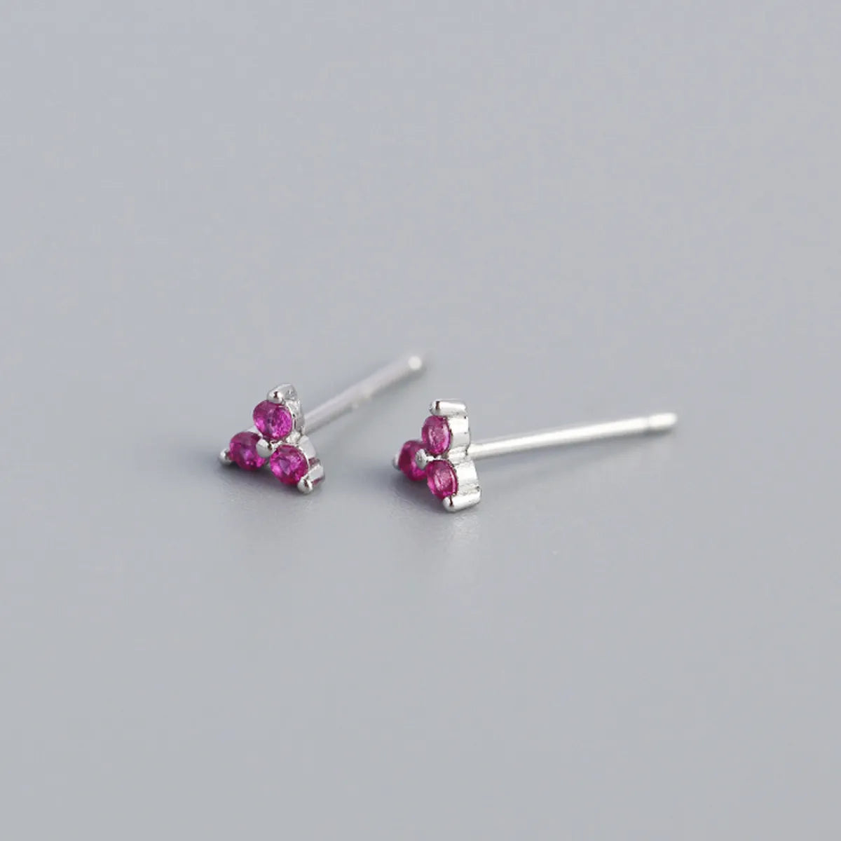 Simple Style Shamrock Sterling Silver Inlay Artificial Diamond Ear Studs 1 Pair