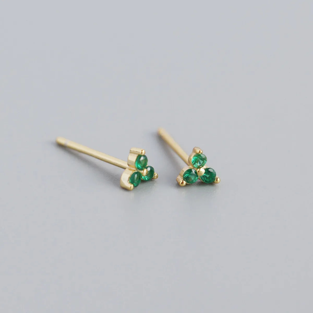 Simple Style Shamrock Sterling Silver Inlay Artificial Diamond Ear Studs 1 Pair