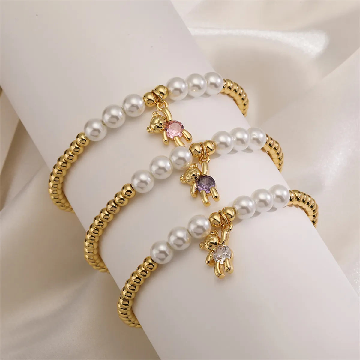 Simple Style Shiny Animal Bear Copper Beaded Inlay Zircon Bracelets