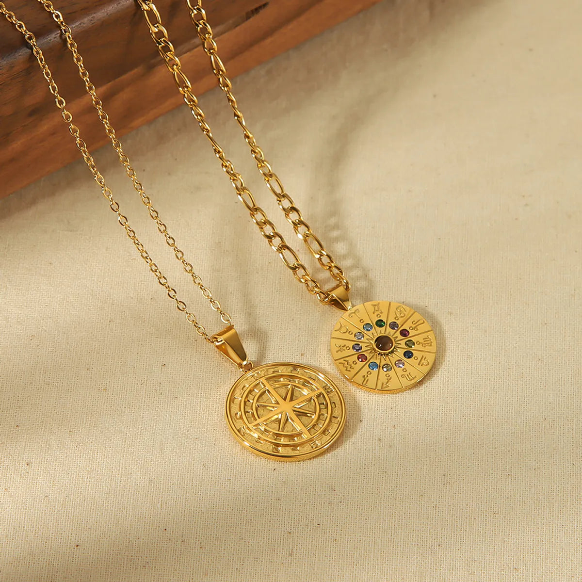 Simple Style Shiny Compass Constellation Stainless Steel Plating Zircon 18k Gold Plated Pendant Necklace