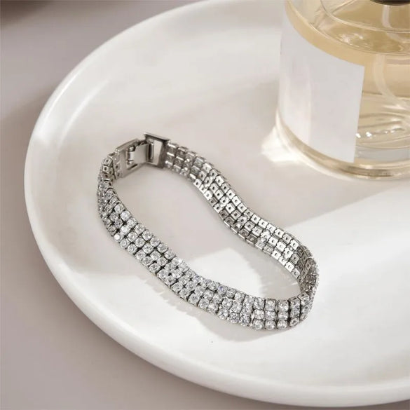 Simple Style Shiny Round Solid Color Copper Plating Inlay Zircon 18k Gold Plated Bracelets