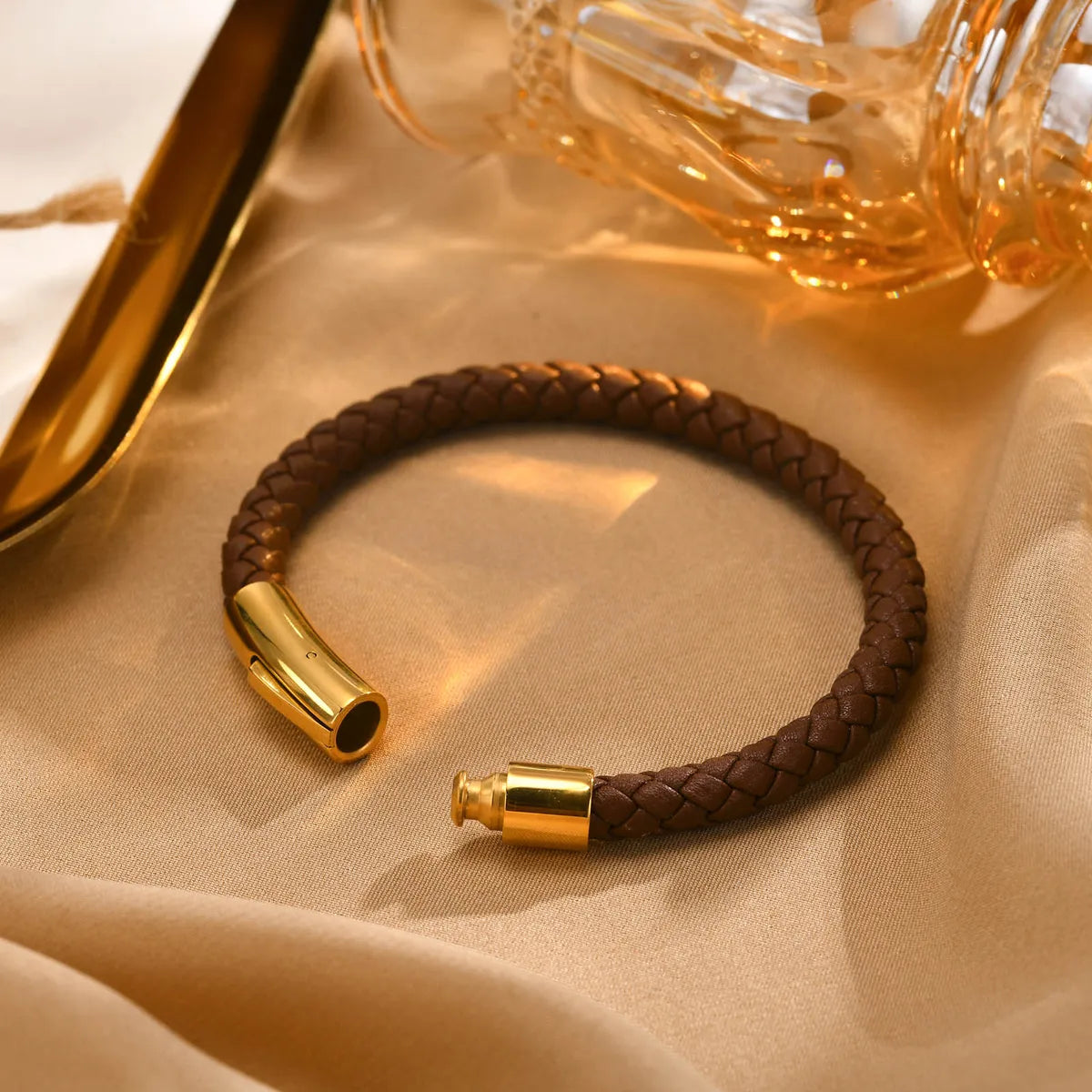 Simple Style Solid Color 18K Gold Plated Stainless Steel Pu Leather Wholesale Bangle