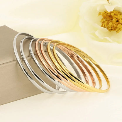 Simple Style Solid Color 304 Stainless Steel 18K Gold Plated Bangle In Bulk