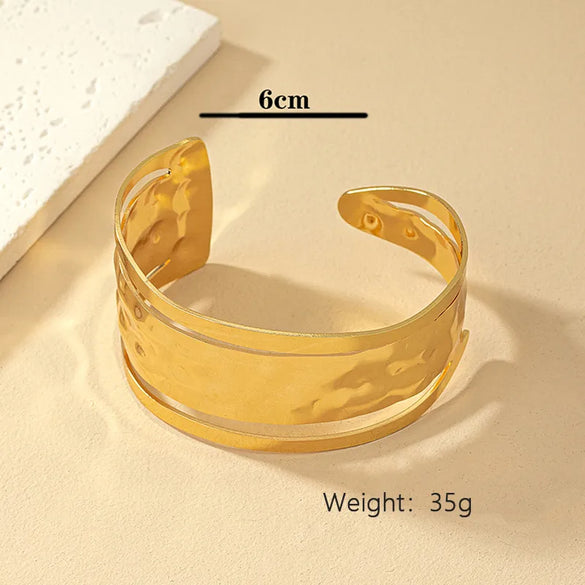 Simple Style Solid Color Alloy Ferroalloy Irregular Plating 14k Gold Plated Women'S Bangle