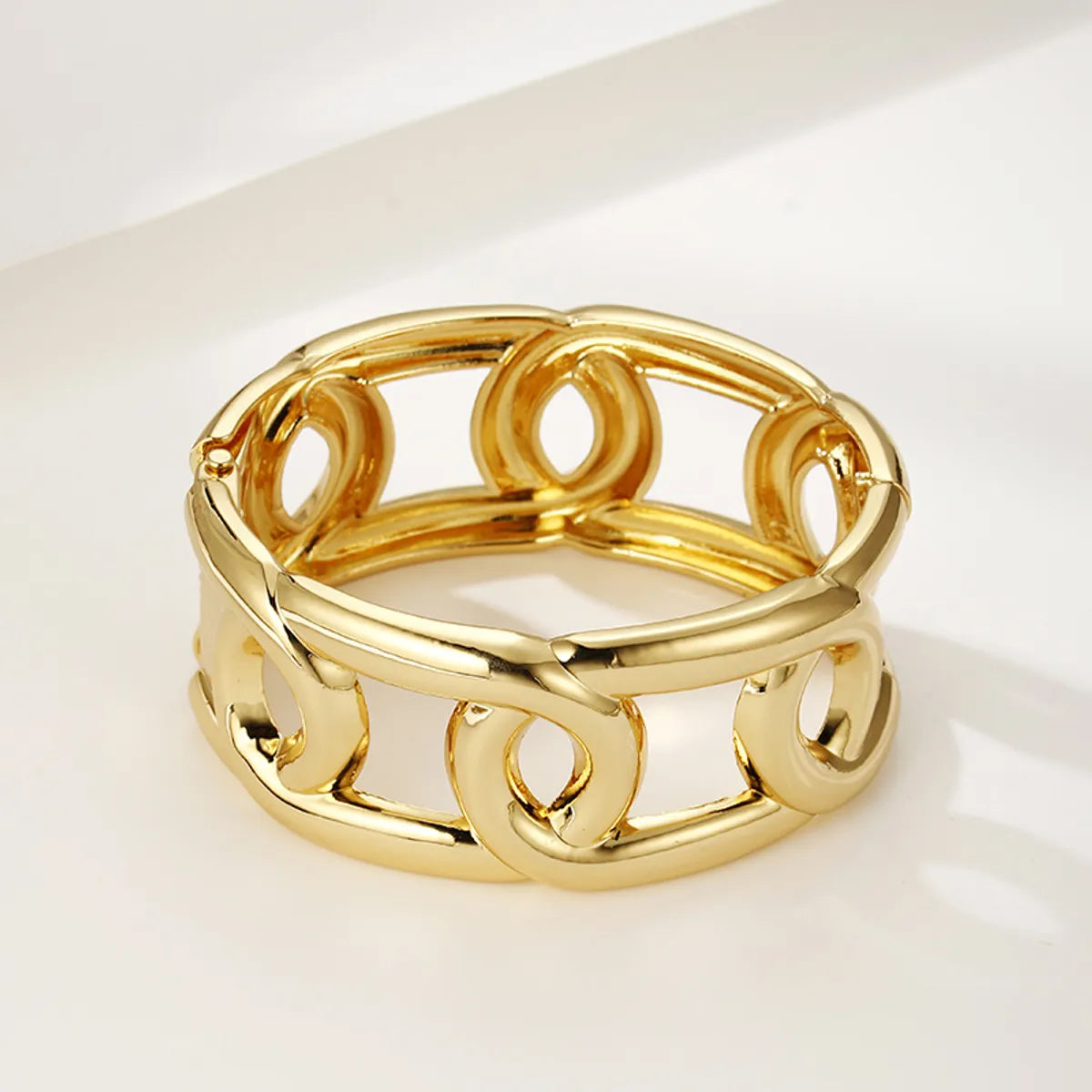 Simple Style Solid Color Alloy Plating Hollow Out Women's Bangle