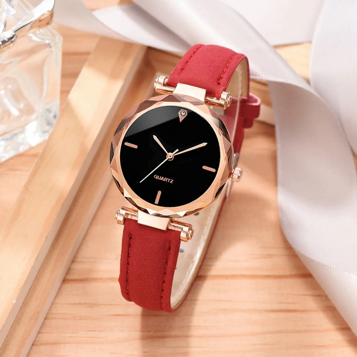 Simple Style Solid Color Buckle Quartz Women'S Watches