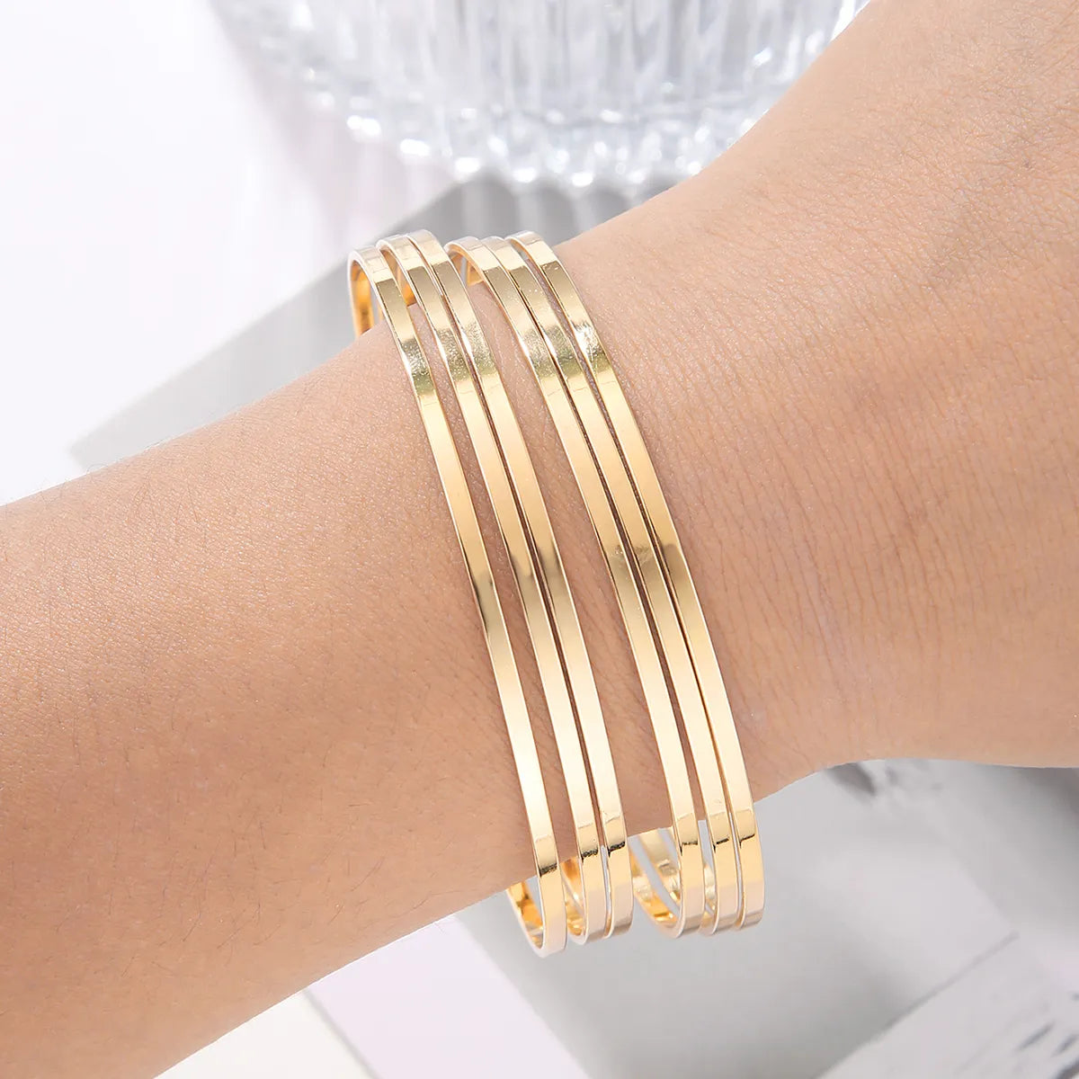 Simple Style Solid Color Copper Plating 18k Gold Plated Wristband