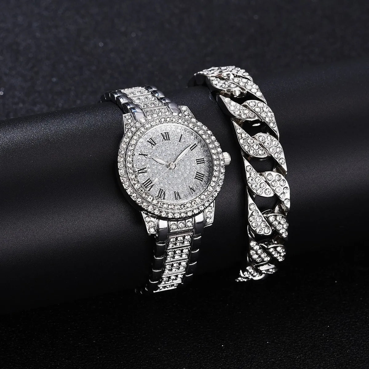 Simple Style Solid Color Jewelry Buckle Quartz Women'S Watches