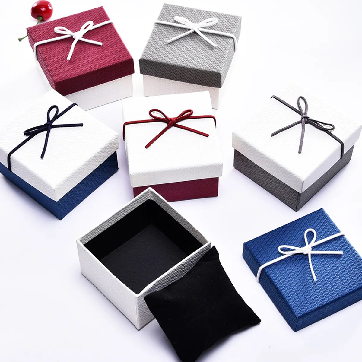 Simple Style Solid Color Paper Jewelry Boxes