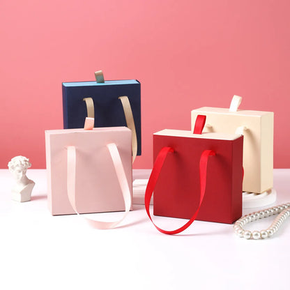 Simple Style Solid Color Paper Jewelry Packaging Bags