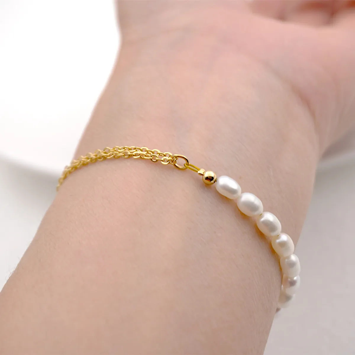 Simple Style Solid Color Pearl Titanium Steel Handmade Bracelets 1 Piece