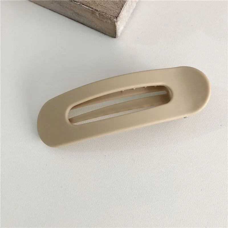 Simple Style Solid Color Plastic Hair Clip