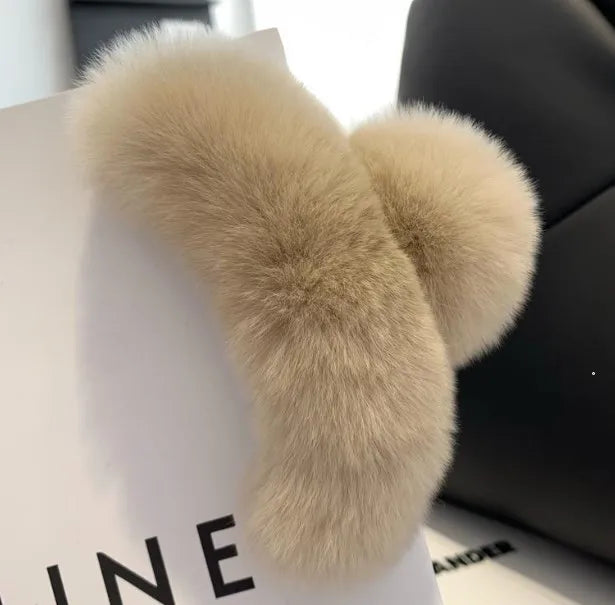 Simple Style Solid Color Rex Rabbit Fur Hair Claws