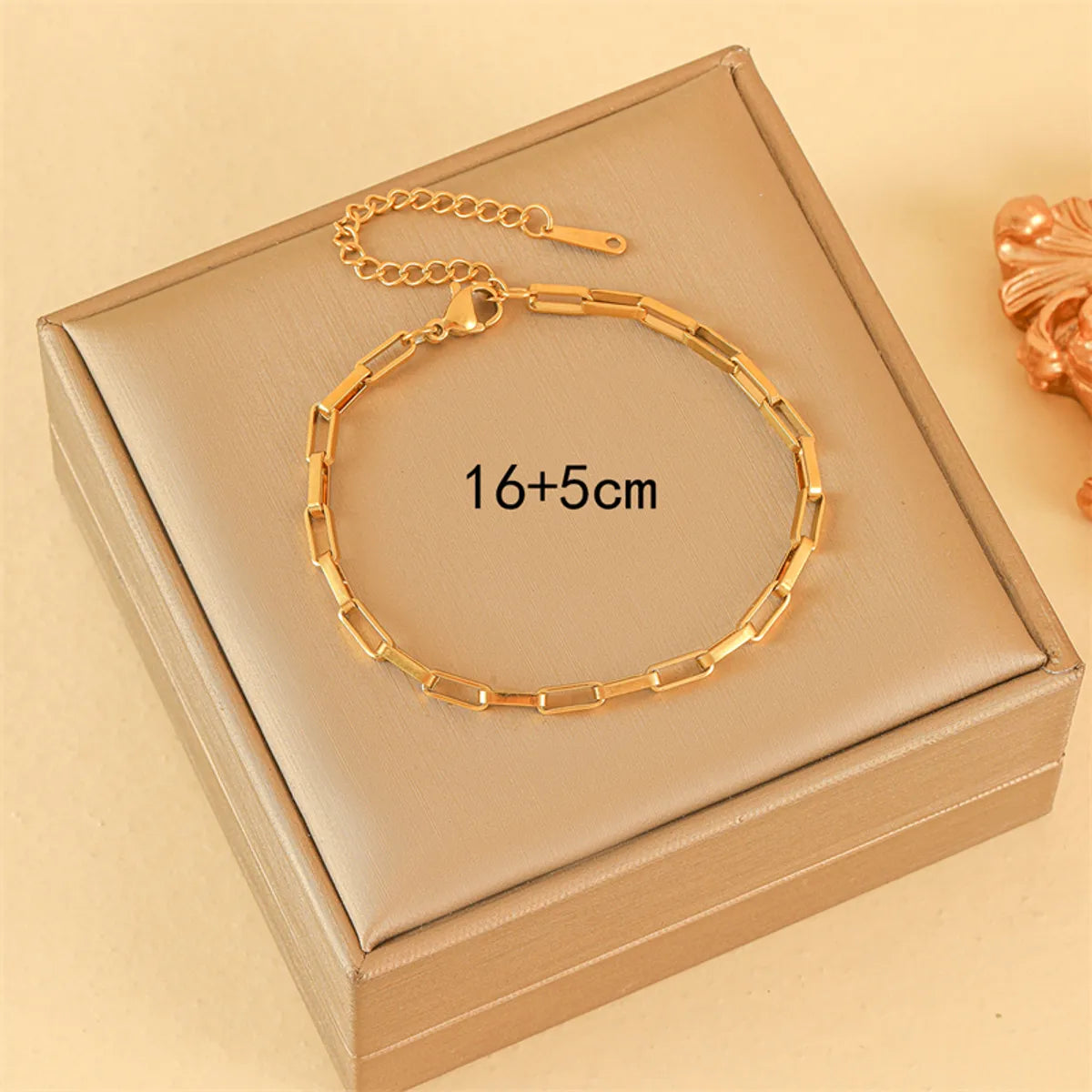 Simple Style Solid Color Stainless Steel 18K Gold Plated Bracelets In Bulk