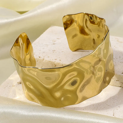 Simple Style Solid Color Stainless Steel Plating 18k Gold Plated Bangle